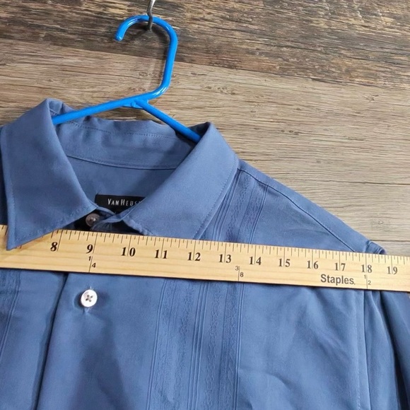 Van Heusen Casual Blue Button Down Shirt - Picture 6 of 11